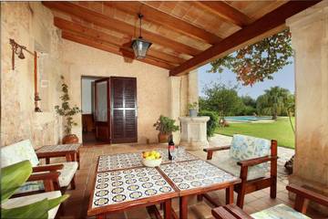 Villa in Pollença Stadt, Pollença für 8 