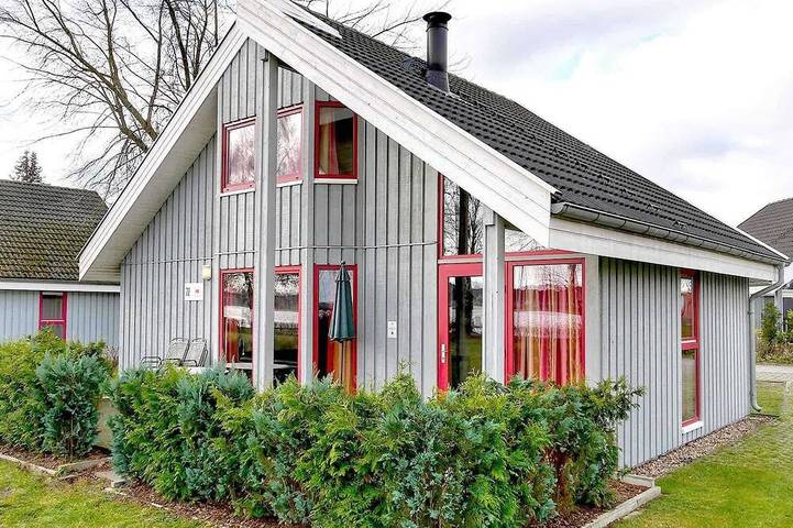 Ferienpark für 6 Personen, mit Garten und Sauna in Wendisch Rietz