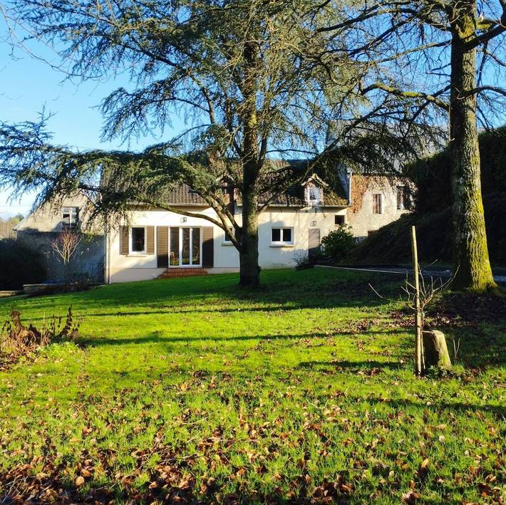 Gîte pour 5 personnes, avec jardin et terrasse, animaux acceptés dans Saint-Germain-Langot