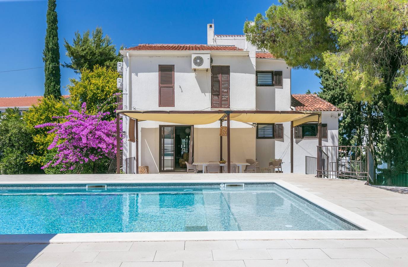 3-Zimmer-Haus mit Terrasse und Meerblick Arbanija, Ciovo K-24430 in Ciovo