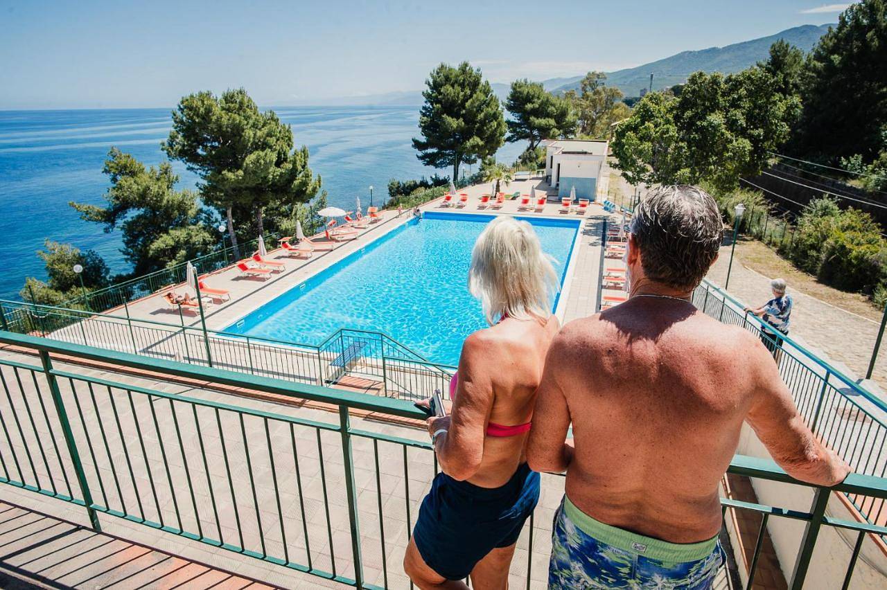 Camping & Village Rais Gerbi in Pollina, Palermo Provinz