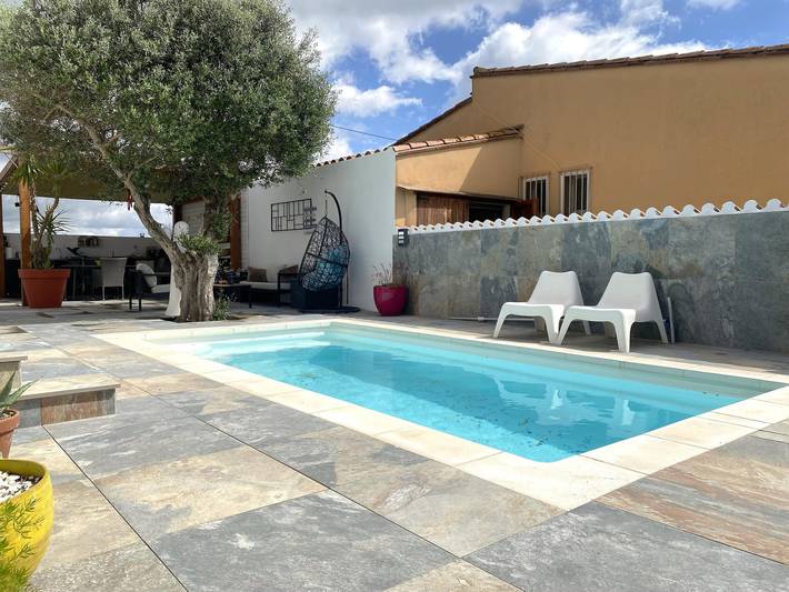Casa con Jardín, Barbacoa y Cabina Infantil in San Pedro Pescador, Alt Empordà