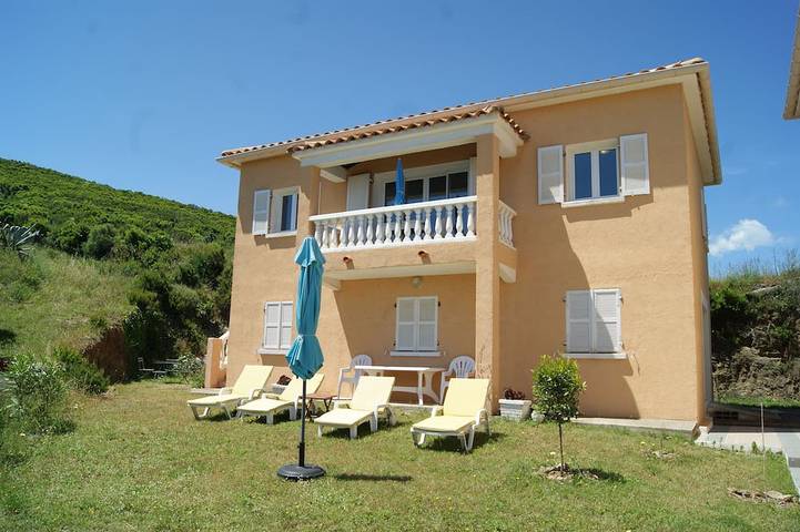 Maison de vacances pour 5 personnes, avec jardin à Luri