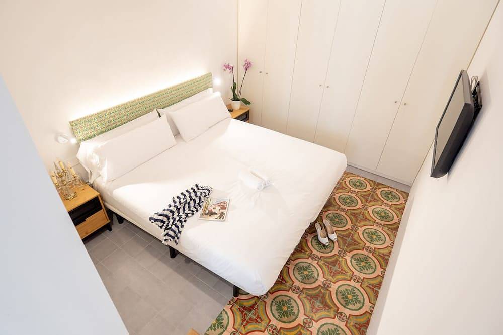 Entire apartment, Brand new one suite apartment in Ibiza center in Dalt Vila, Ibiza (Municipality)