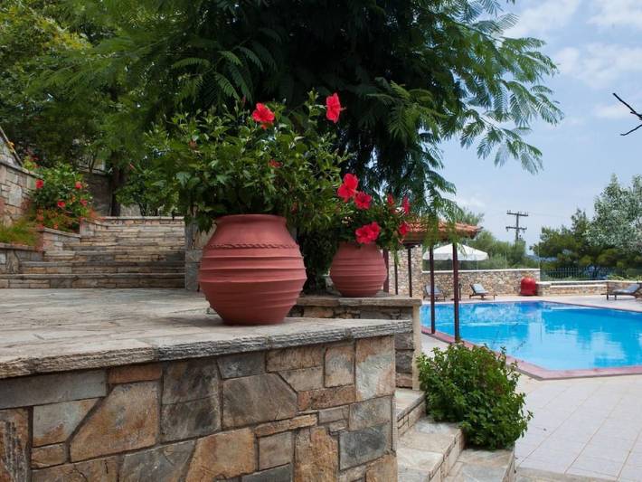 Holiday rental for 6 people, with garden and pool in Alonissos