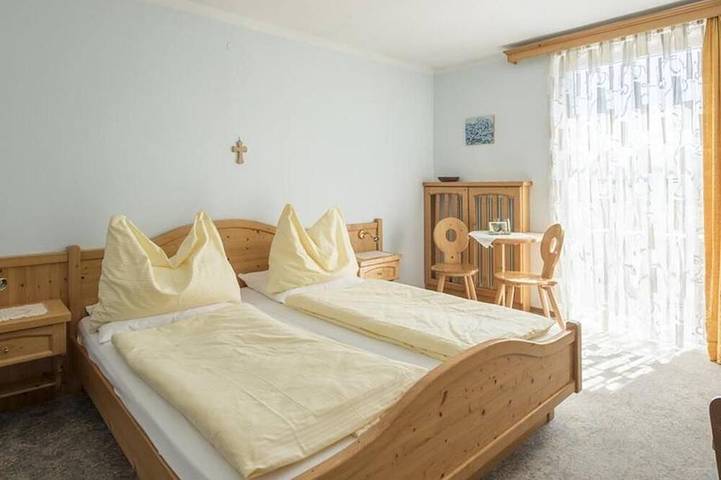 Ganze Wohnung, Doppelzimmer mit Dusche, Wc - Haus Hofstädtler- Sailer in Gemeinde Stubenberg, Steirerland