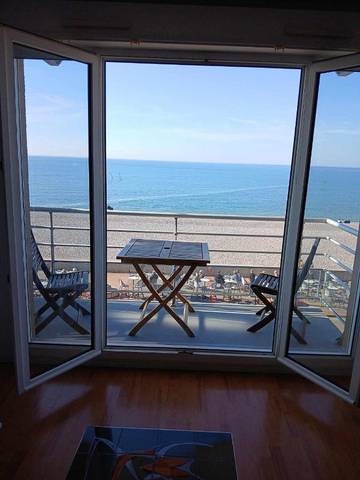 Gîte pour 2 personnes, avec vue et terrasse à Mers-les-Bains