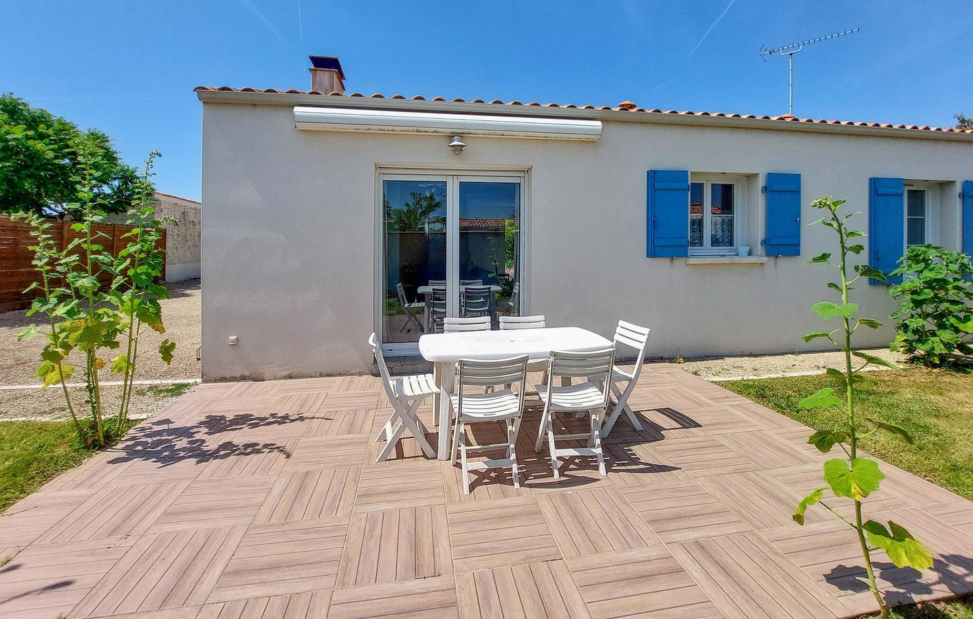 Moderno Apartamento con Parking y TV in Saint-Michel-en-l'Herm, Fontenay-le-Comte