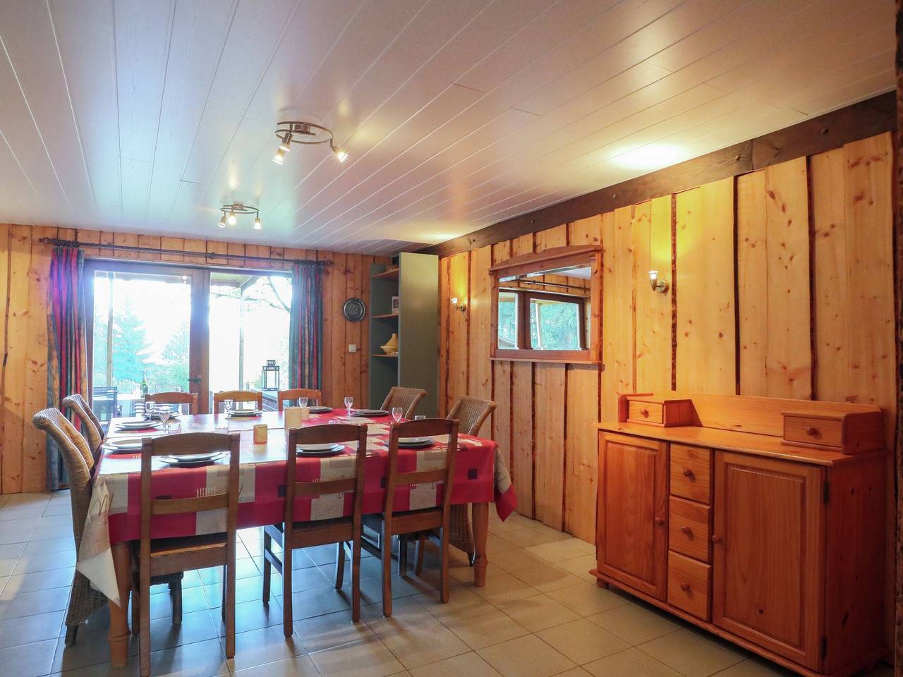 Ferienhaus in Recht mit Garten in Sankt Vith, Lüttich und Umgebung