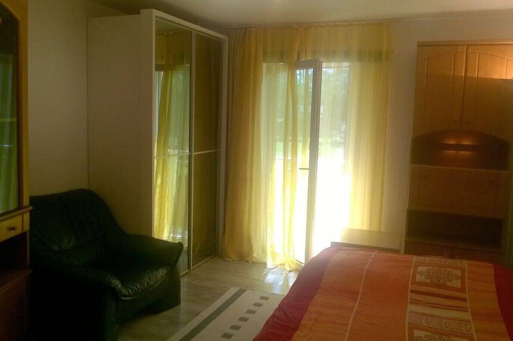 Ganze Wohnung, An der Ruhr mit Privatem Eingang (haustierfreundlich) in Meiderich/Beeck, Duisburg