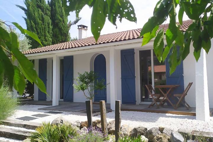 Casa de vacaciones para 6 personas, con terraza y jardín - 1