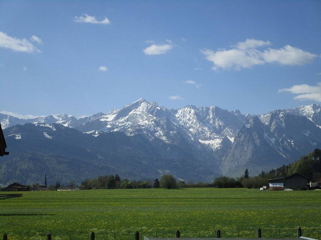 Ferienwohnung mit 2 Schlafzimmer in Farchant, Bayerische Alpen