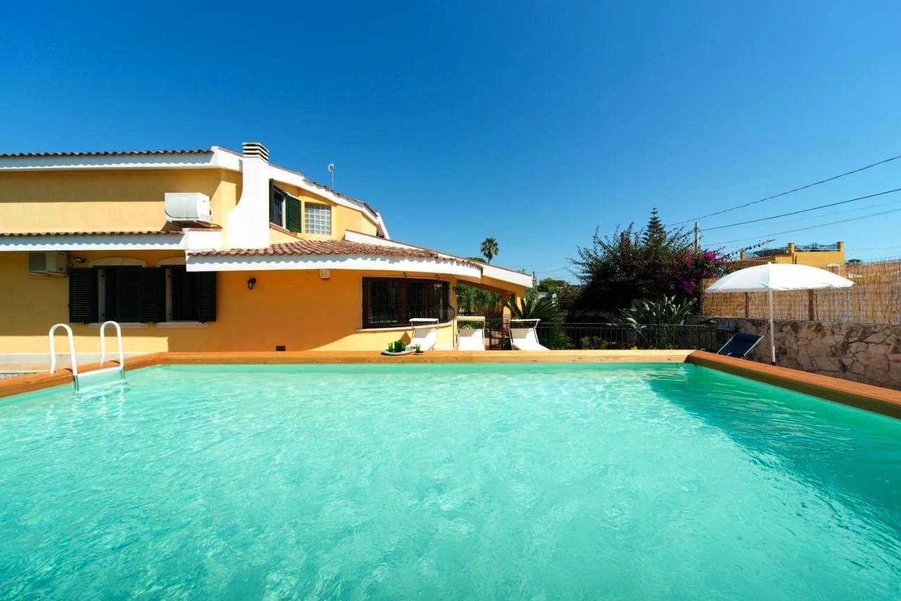Villa in Punta Milocca, Syrakus