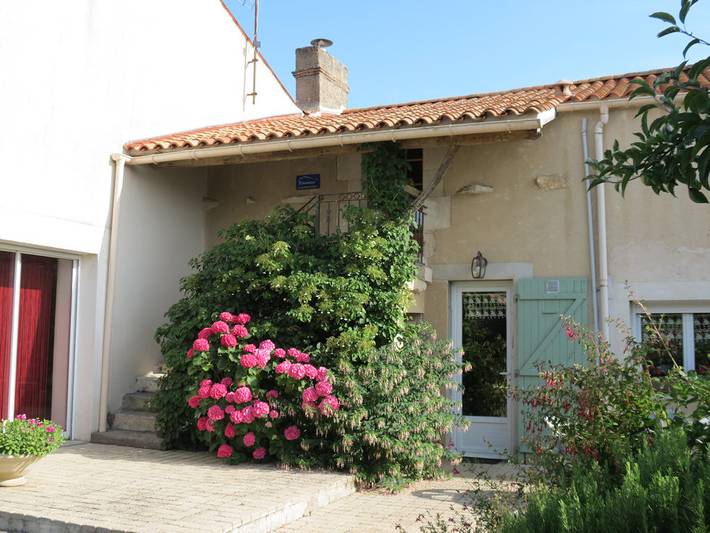 Chambre d’hôte pour 2 personnes, avec piscine et jardin - 1