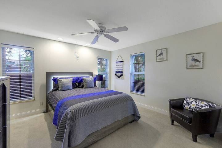 Vacation home for 8 people, with yard and hot tub in Naples (FL)