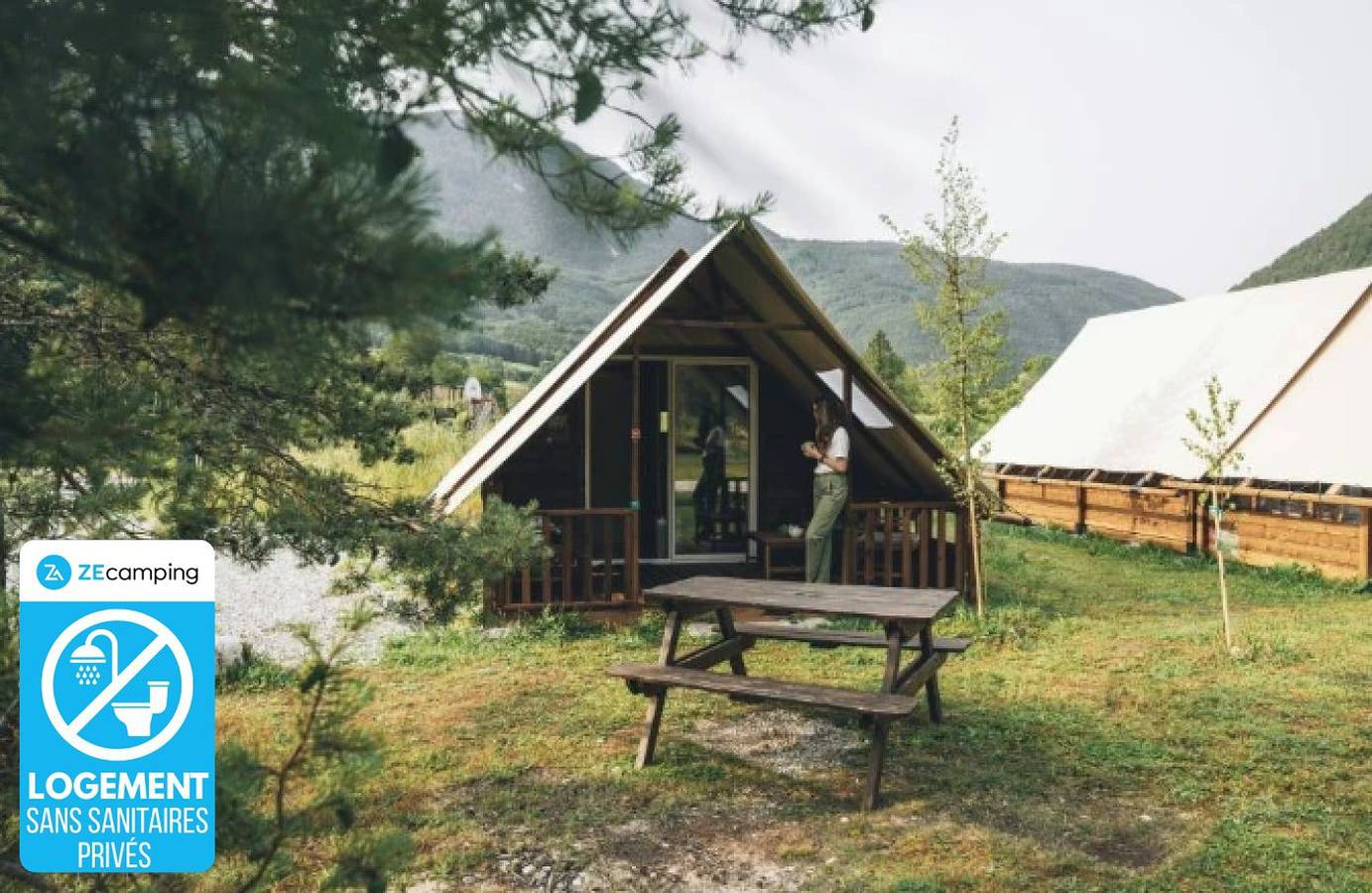 Camping für 4 Personen in Chézery-Forens, Französischer Jura