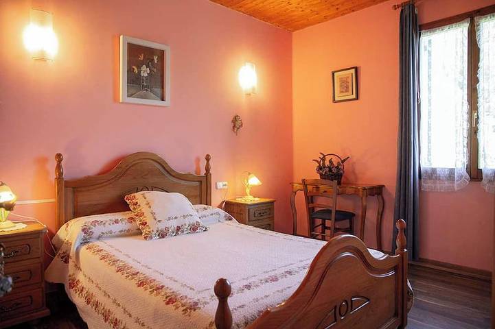 Location de vacances pour 22 personnes, avec jardin à Valcarlos - 3