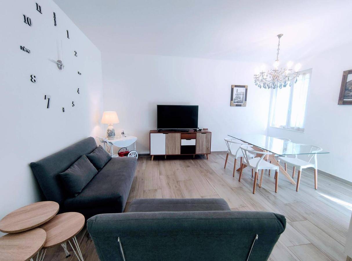 Two-Bedroom House in Gubbio, Umbrien