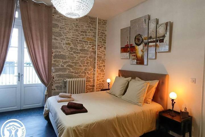 Location de vacances pour 8 personnes, avec jardin à Laroque-des-Arcs - 3