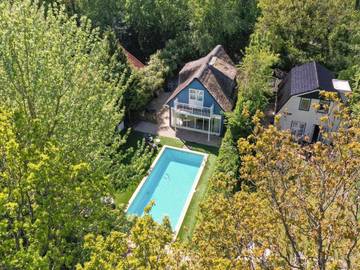 Villa für 4 Personen, mit Pool und Terrasse, kinderfreundlich auf Texel