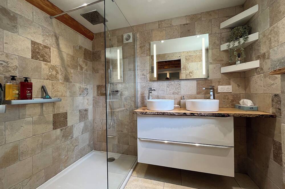 Logement indépendant T2 in Avançon, Parc national des Écrins