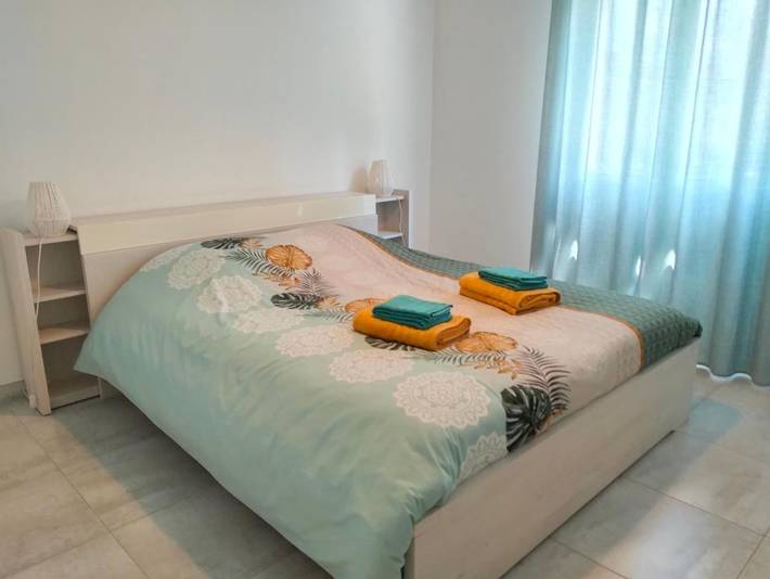 Location de vacances pour 6 personnes, avec Terrasse et Jardin à Brives-Charensac - 4
