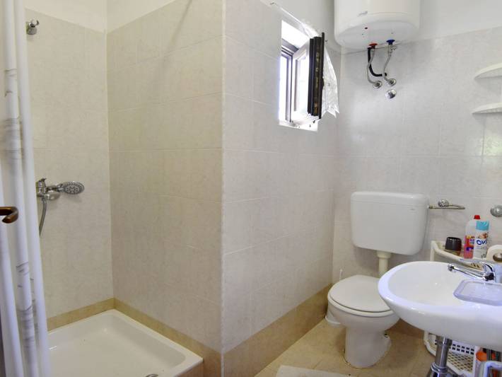 Ganze Wohnung, Vesna Peovic in plaža Zambratija, Zambratija