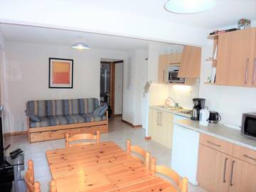 Gîte pour 6 personnes, avec balcon à Saint-Jean-d'Aulps