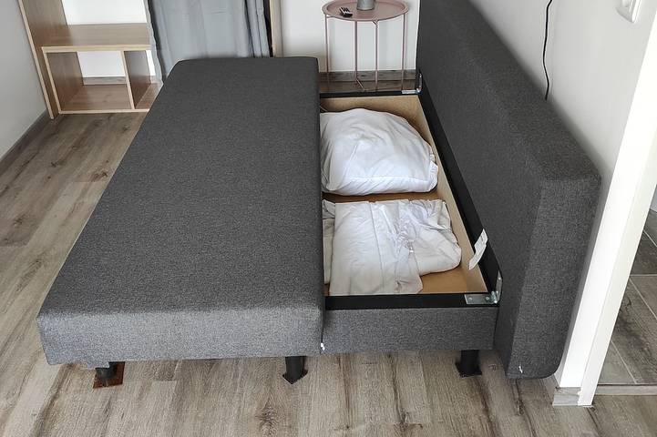 Gîte pour 2 personnes, avec terrasse et piscine à Saint-Martin-de-Crau - 3