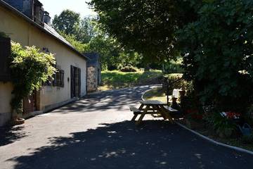 Gîte pour 7 personnes, avec terrasse et jardin, animaux acceptés à Malemort-sur-Corrèze