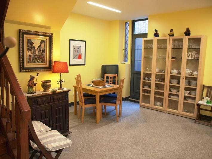 Pousada para 8 pessoas, com vista e varanda em 