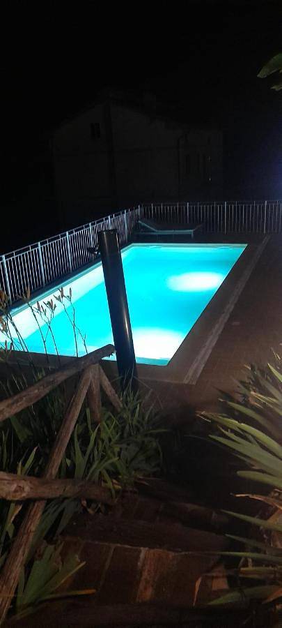 Bed and breakfast per 6 persone, con panorama e giardino nonché piscina, con animali domestici - 1