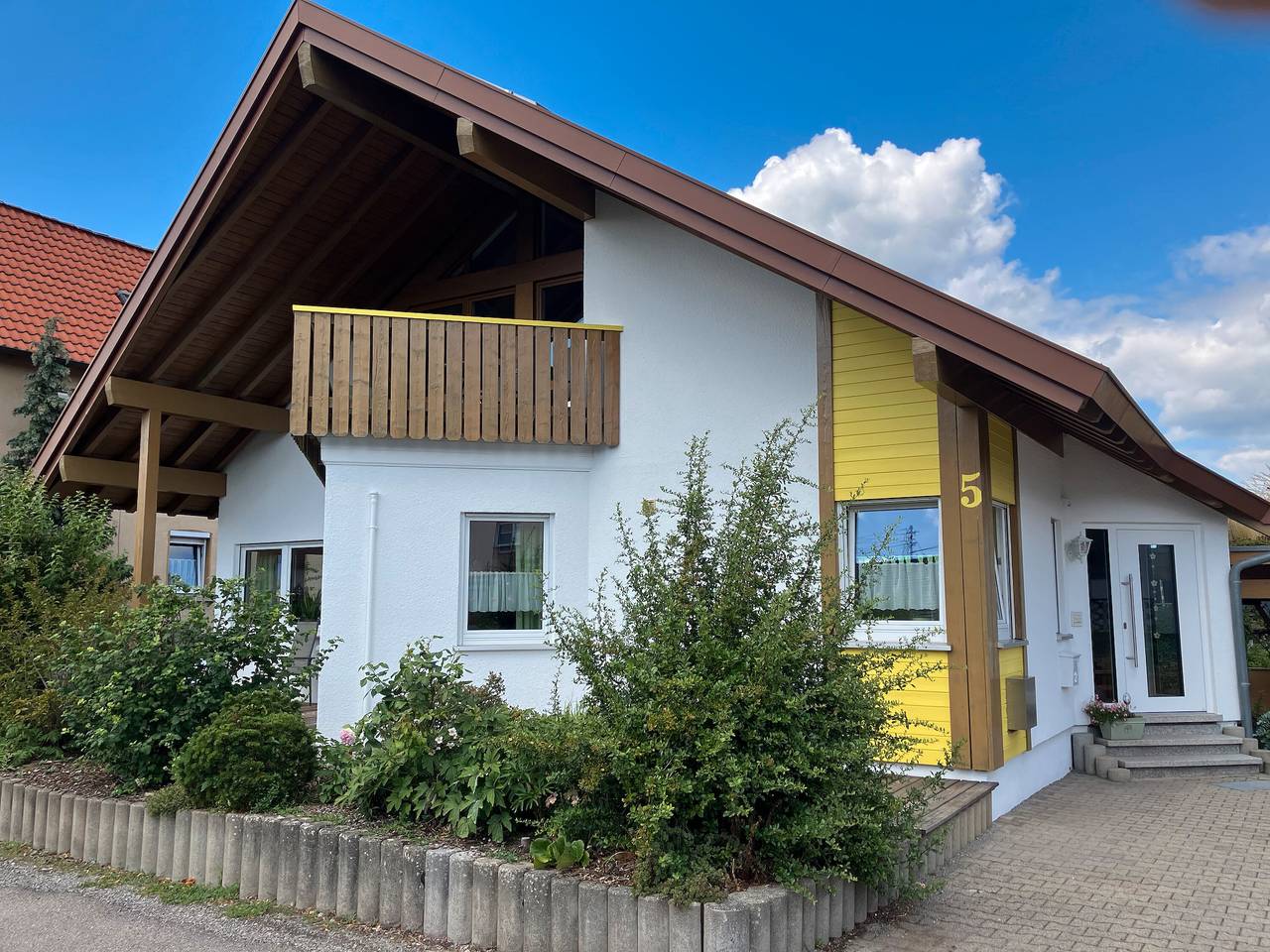 Ganze Wohnung, Ferienwohnung 'Berglen-Domizil, 2 Sz' mit Bergblick, privater Terrasse und Wi-Fi in Berglen, Rems-Murr-Kreis