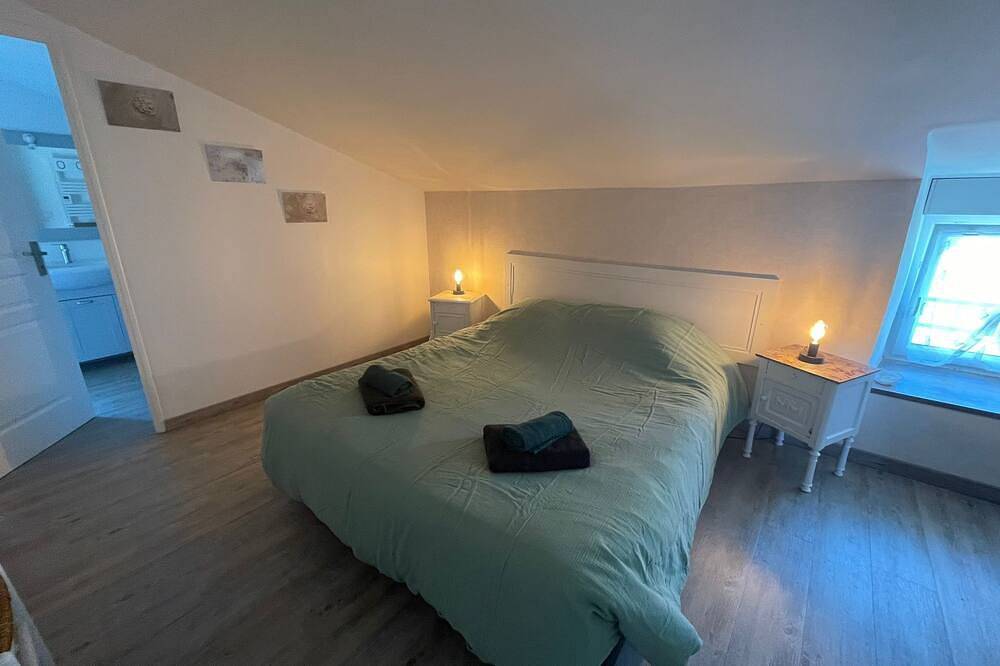 Gîte avec piscine, calme, parenthèse en Vendée in Sainte-Hermine, Fontenay-le-Comte