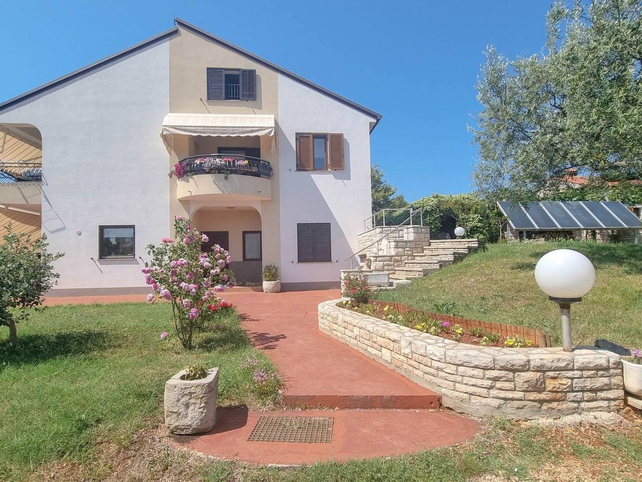 Ganze Wohnung, Wohnung "Nadja" mit Blick auf das Wasser in Zambratija, Umag und Umgebung
