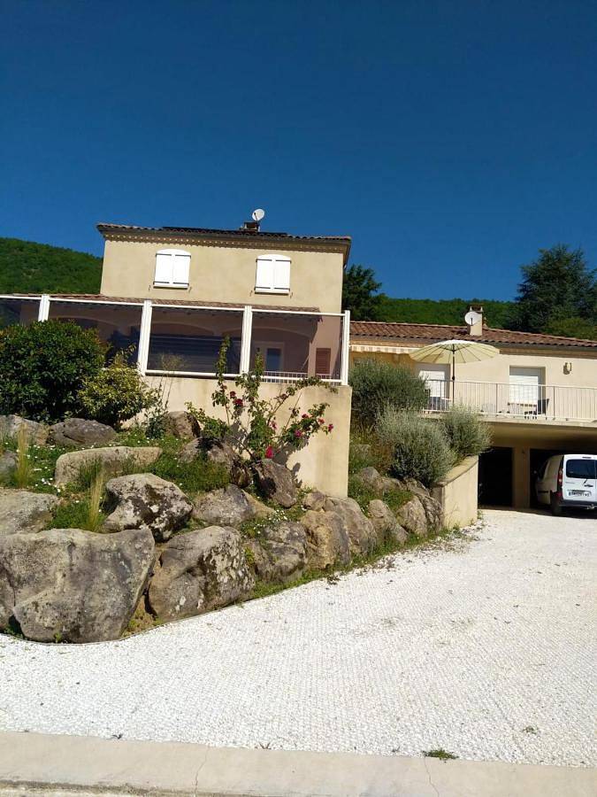 Maison de vacances pour 6 personnes, avec jardin et piscine