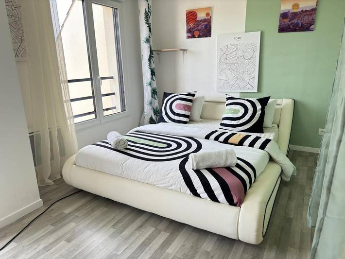 Maison d’hôte pour 2 personnes, avec vue et jardin à Antony