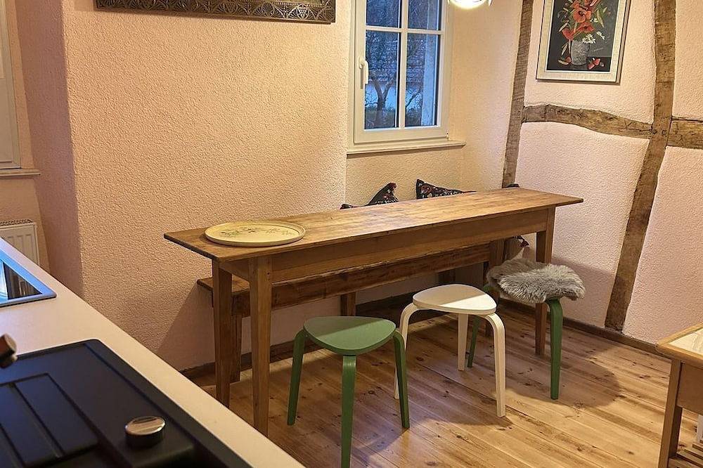 Ferienhaus Lonie - Ferienhaus, Dusche und Bad, Wc, Nichtraucher in Teschenmoschel, Pfälzer Bergland