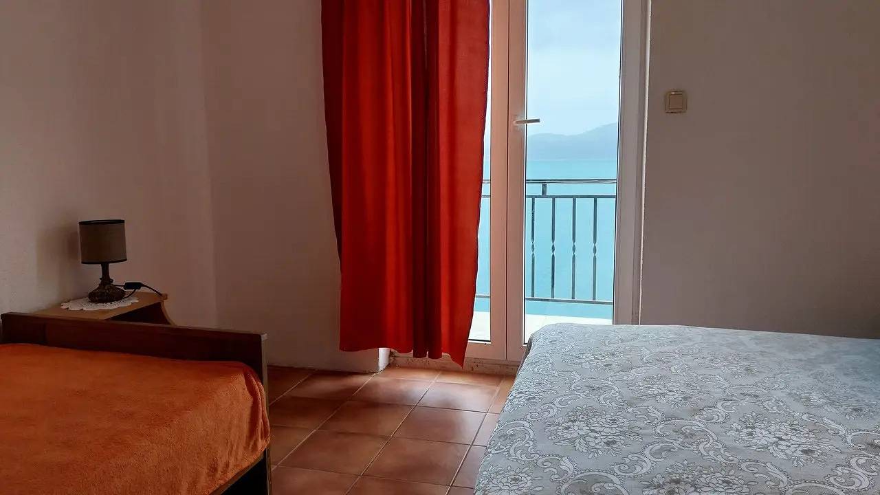Ganze Ferienwohnung, Ferienwohnung für 3 Personen (30 m²) in Pještata in Dubrovnik-Neretva