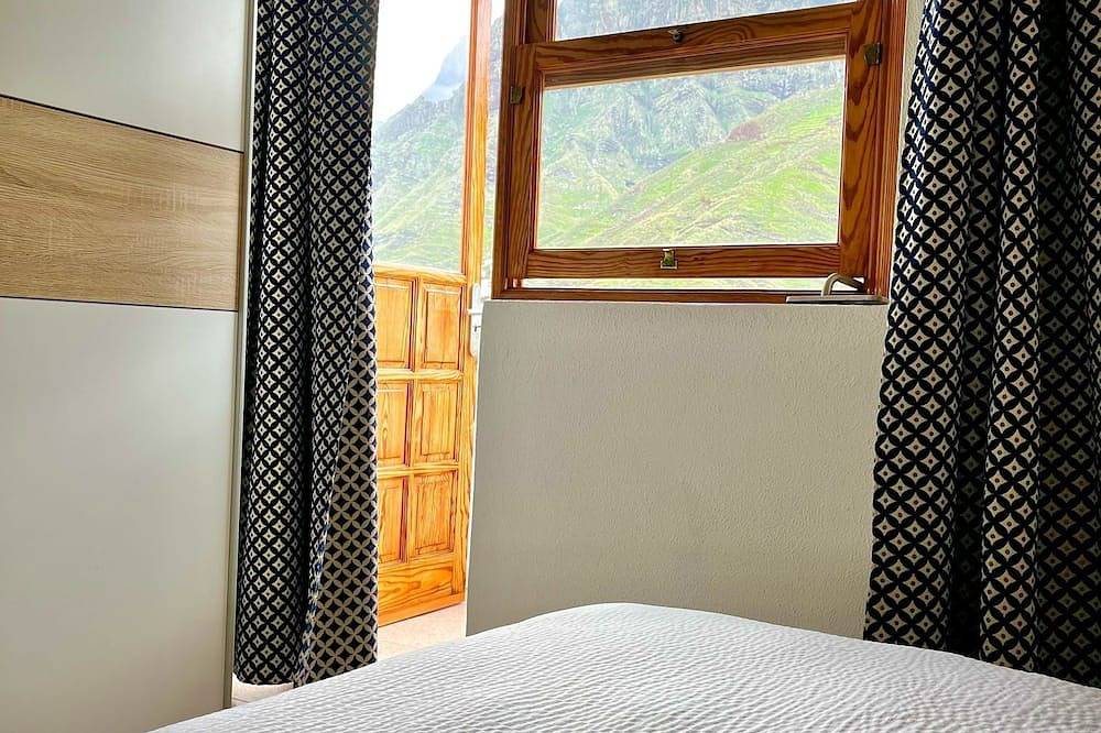 3 bedroom house with garden and private pool Tamadaba view in La Suerte (Canary Island), Agaete