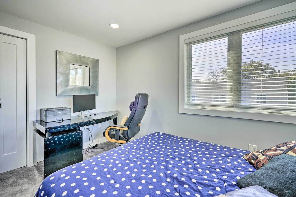 Long Branch Getaway: Grill, 1 Block to Beach! in Long Branch, Monmouth County