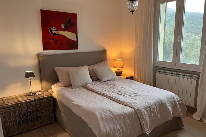 Ligurian Riviera - romantic house in an olive grove, nature & sea close by in Civezza, Riviera di Ponente