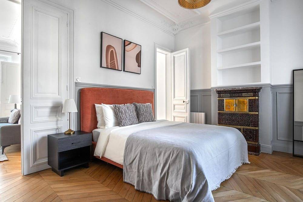 Appartement entier, Blueground | Rennes - Saint Placide, balcony in Paris, Île de France