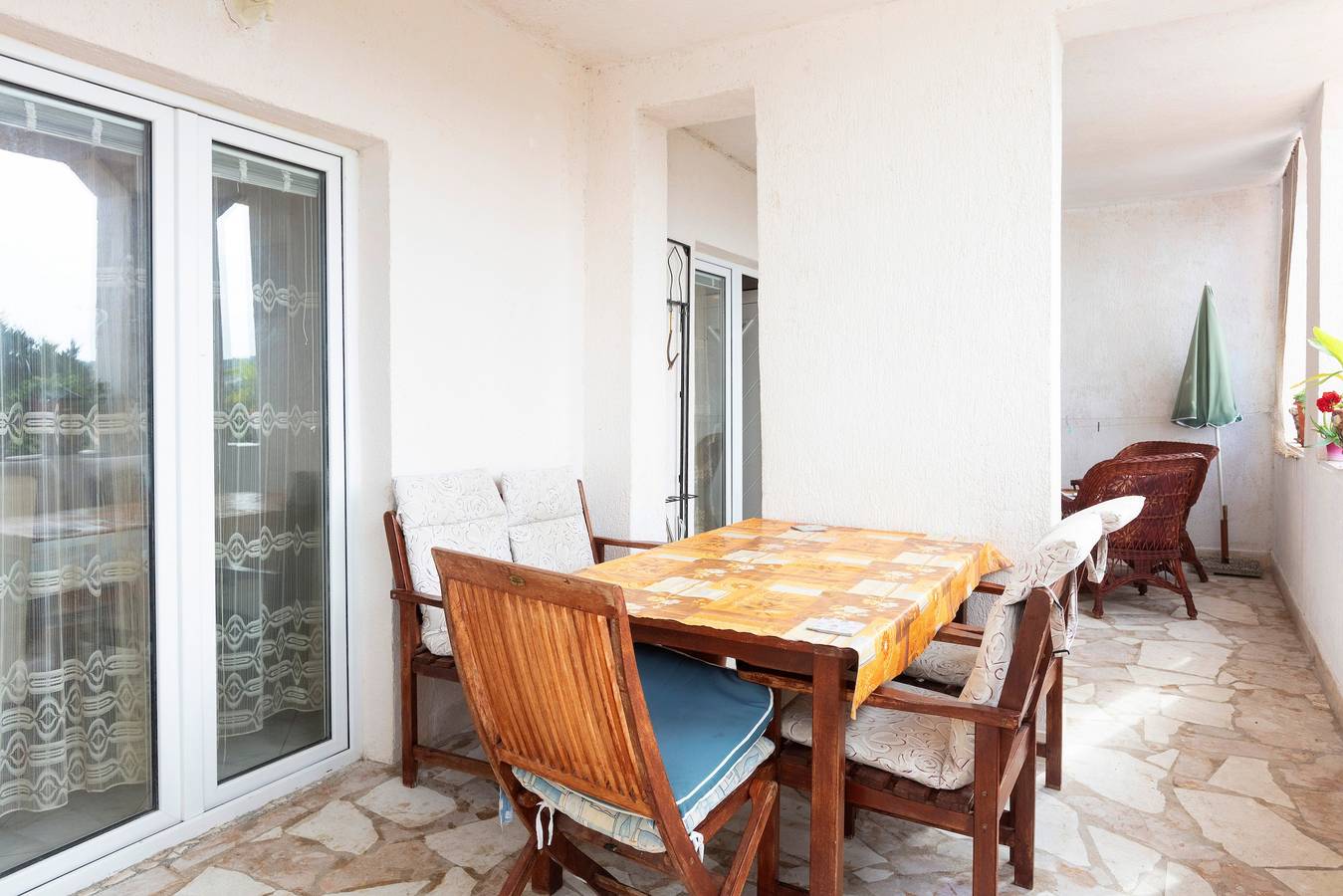 Ganze Wohnung, 2-Zimmer-Ferienwohnung am Strand Grebastica, Sibenik A-461-a in Grebastica, Šibenik-Knin