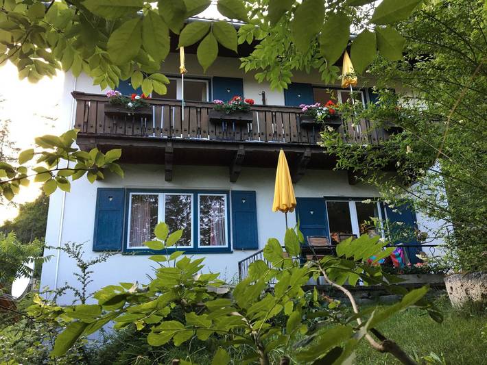 Ganze Ferienwohnung, Haus am Wildbach - Ferienwohnung für 3-4 Personen 1 in Gailtaler Alpen, Weissensee