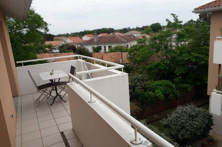 Appartement de vacances pour 4 personnes, avec Balcon et Piscine