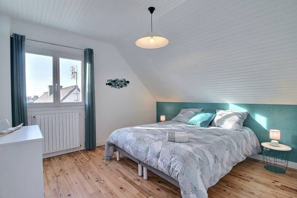 A deux pas de la plage. Maison  entièrement rénovée en 2020,  6-8 personnes. in Kerfissien, Cléder