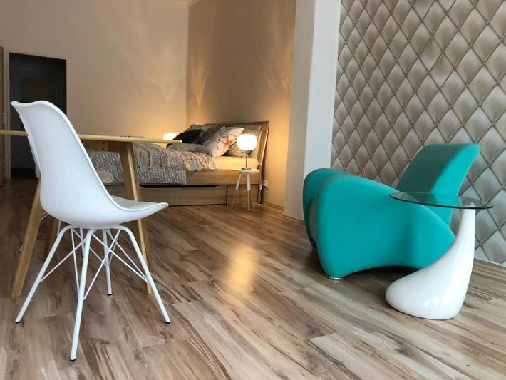 Ferienwohnung für 2 Personen, mit Ausblick und Garten in Karlsbad - 3