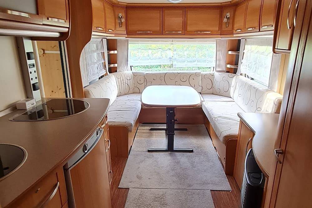 Wohnwagen für 4 Gäste mit 33m² in Pottenstein in Pottenstein, Frankenalb