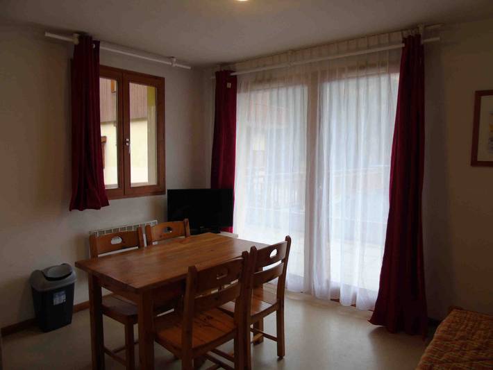 Chalet pour 4 personnes, avec terrasse dans Valfréjus - 3